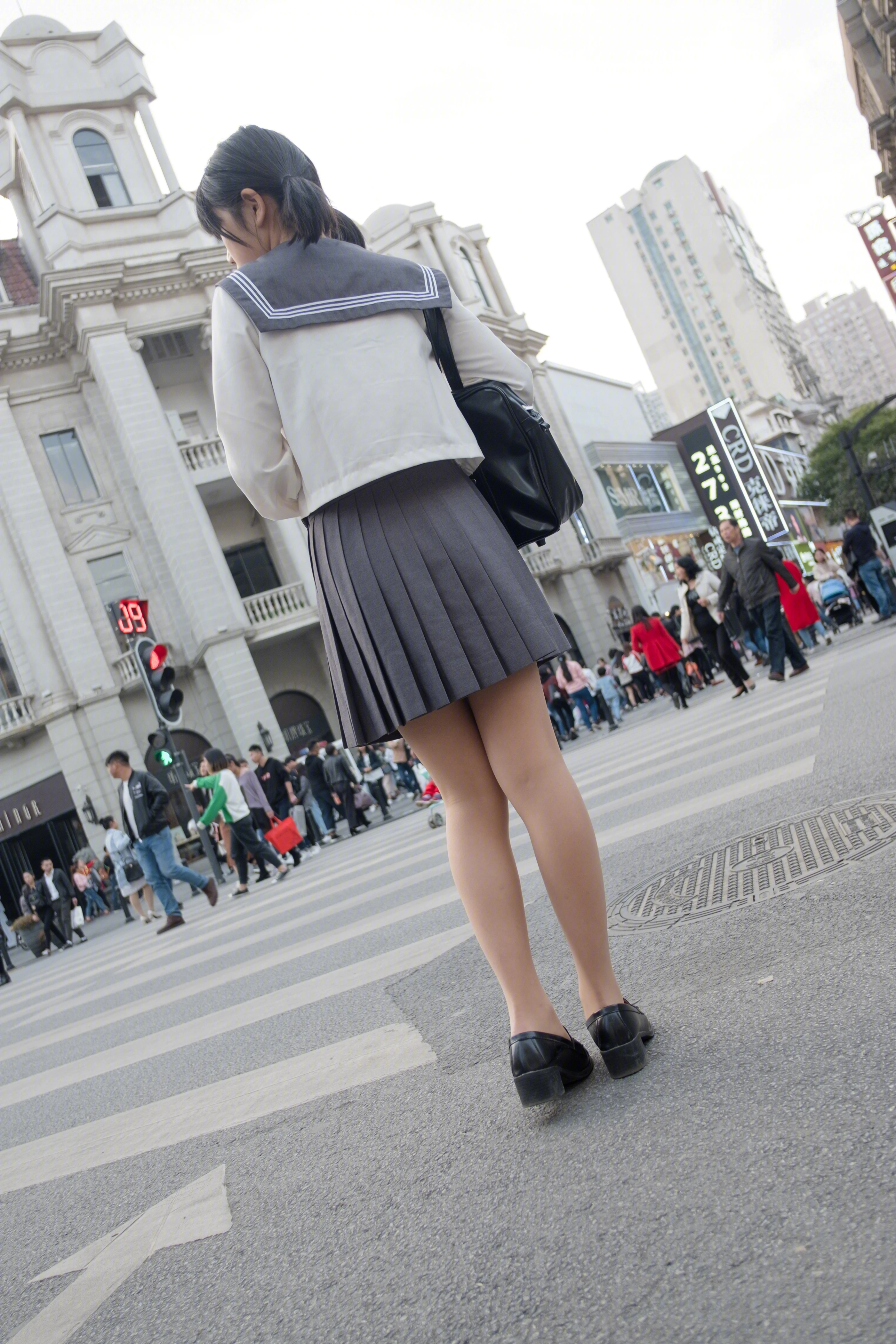 森萝财团 BETA-009 [44P]插图5